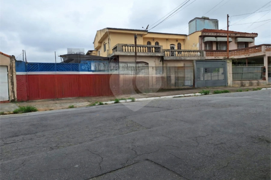 Sobrado à venda com 4 quartos em Vila Maria, São Paulo, SP