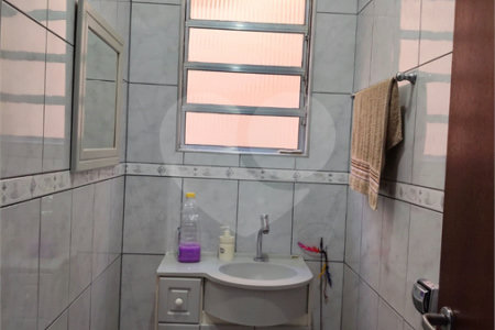 Casa à venda com 3 quartos em Jardim Santa Clara, Guarulhos, SP