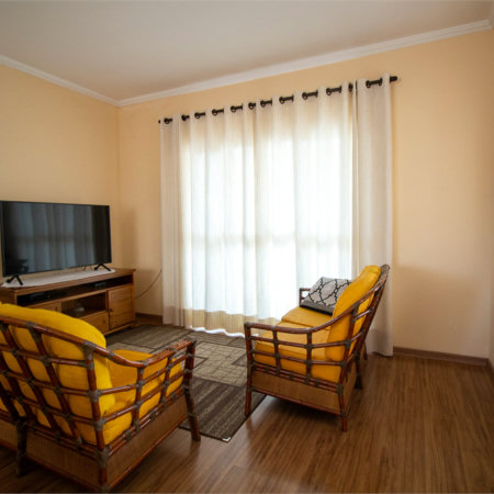 Casa à venda com 3 quartos, sendo 1 suíte, em Jardim São José, São Roque, SP