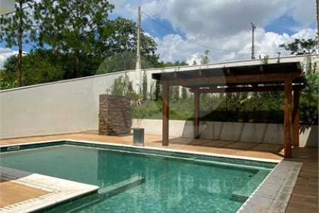 Casa à venda com 6 quartos, sendo 4 suítes,  no condomínio Palmeiras Imperiais, Salto - SP