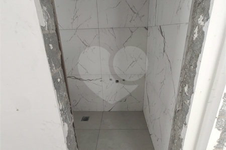 Casa Térrea à venda com 3 suítes em Jardim do Lago, Atibaia, SP