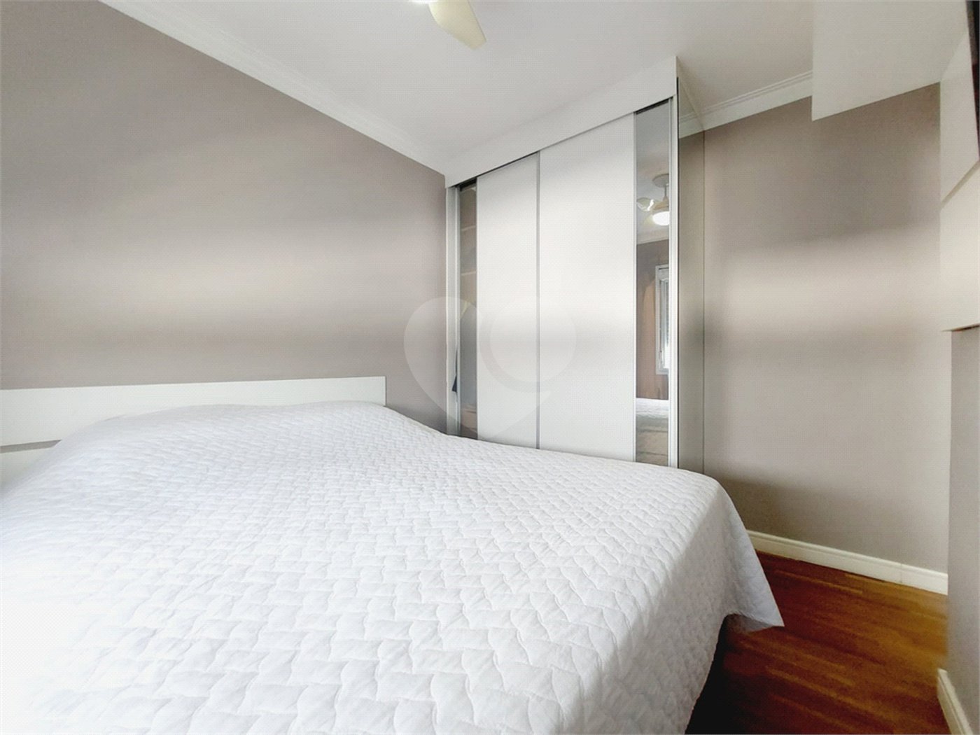 Apartamento à venda com 2 quartos, sendo 1 suíte, em Vila Anastácio, São Paulo, SP