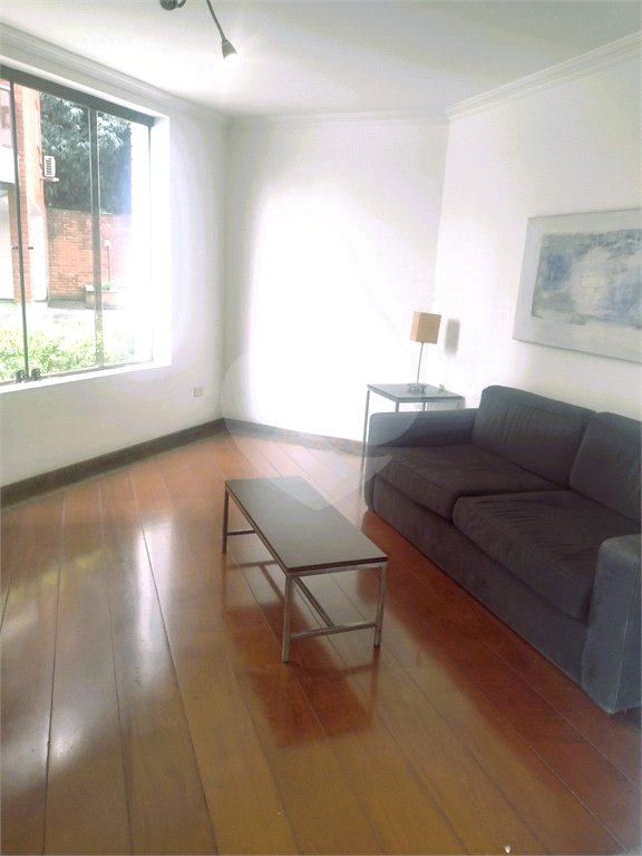 Apartamento à venda com 3 quartos, sendo 1 suíte, em Real Parque, São Paulo, SP