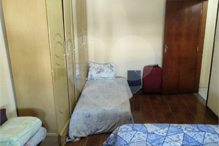 Casa à venda com 3 quartos, sendo 1 suíte, em Cosmos, Rio de Janeiro, RJ