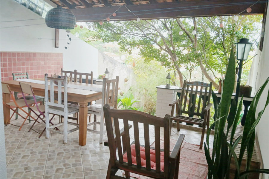 Sobrado à venda com 3 quartos, sendo 1 suíte, em Tremembé, São Paulo, SP