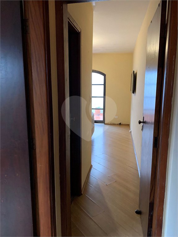 Sobrado à venda com 3 quartos, sendo 1 suíte, em Vila do Castelo, São Paulo, SP