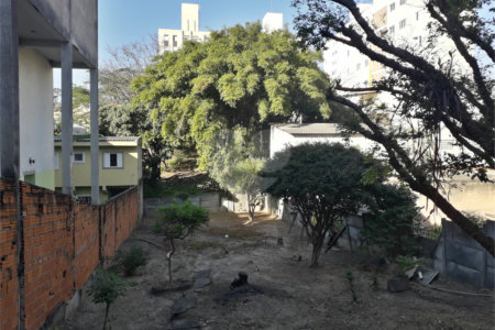 Casa Térrea à venda com 3 quartos, sendo 1 suíte, em Vila Gustavo, São Paulo, SP