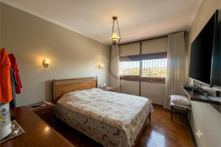 Apartamento à venda com 3 quartos, sendo 1 suíte, no Centro, Ribeirão Preto, SP