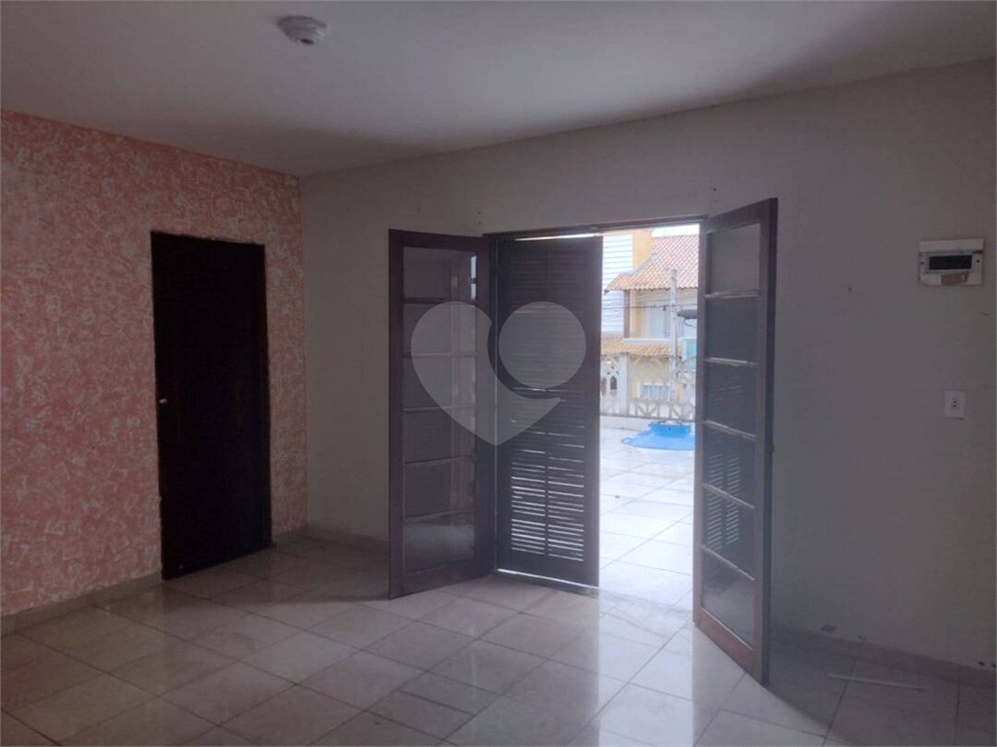 Casa à venda com 5 quartos, sendo 1 suíte, em Jardim Márcia, Suzano, SP