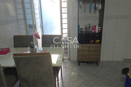 Casa à venda com 3 quartos, sendo 1 suíte, em Jardim Tulipas, Sorocaba, SP