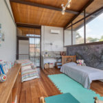 Sobrado à venda com 5 quartos, sendo 4 suítes, em Alto da Boa Vista, São Paulo, SP
