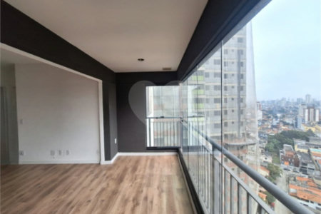 Apartamento à venda com 2 quartos, sendo 1 suíte,  em Vila Esperança, São Paulo, SP