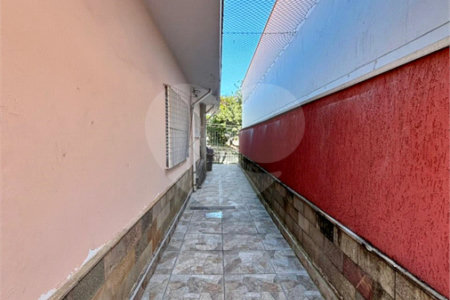Casa à venda com 3 quartos, sendo 2 suítes, em Vila Rosália, Guarulhos, SP