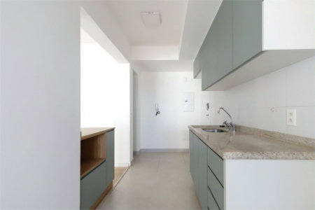 Apartamento à venda com 3 suítes em Vila Anastácio, São Paulo, SP