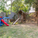 Casa à venda com 3 suítes no condomínio Ecovillágio, São Roque - SP