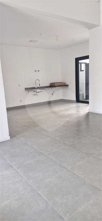 Casa à venda com 3 suítes no condomínio Terras da Estância, Paulínia - SP