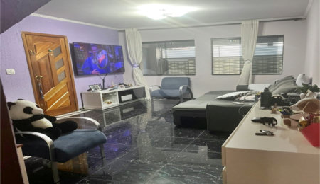 Sobrado à venda com 3 quartos, sendo 1 suíte,  em Vila Galvão, Guarulhos, SP