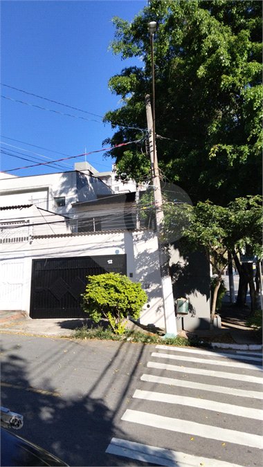 Casa à venda ou para alugar com 3 quartos, sendo 1 suíte,  em Bosque da Saúde, São Paulo, SP