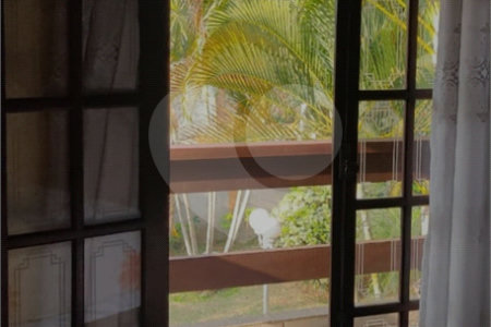 Sobrado à venda com 3 quartos, sendo 1 suíte, em Esplanada do Carmo, Jarinu, SP