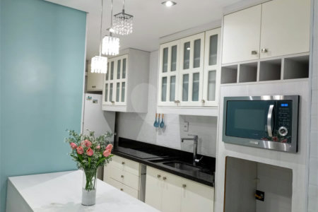 Apartamento à venda com 3 quartos, sendo 1 suíte, em Jardim Monte Kemel, São Paulo, SP