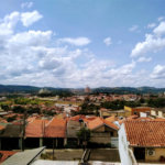 Sobrado à venda com 4 quartos, sendo 1 suíte,  em Jardim Alvinópolis, Atibaia, SP