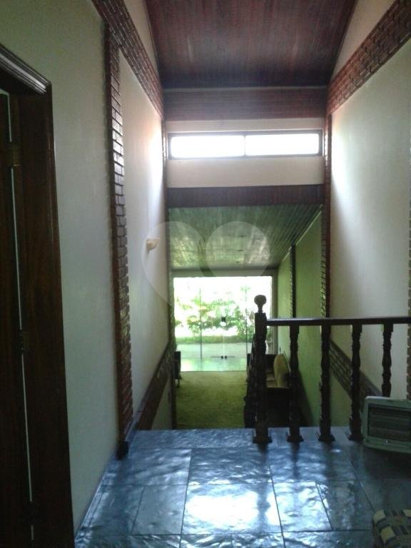 Sobrado à venda com 5 quartos, sendo 1 suíte, em Tremembé, São Paulo, SP