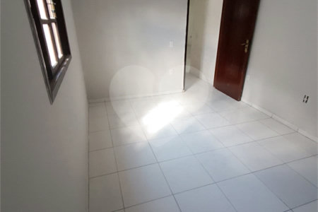 Casa à venda com 2 quartos em Parque Morumbi, Mogi das Cruzes, SP