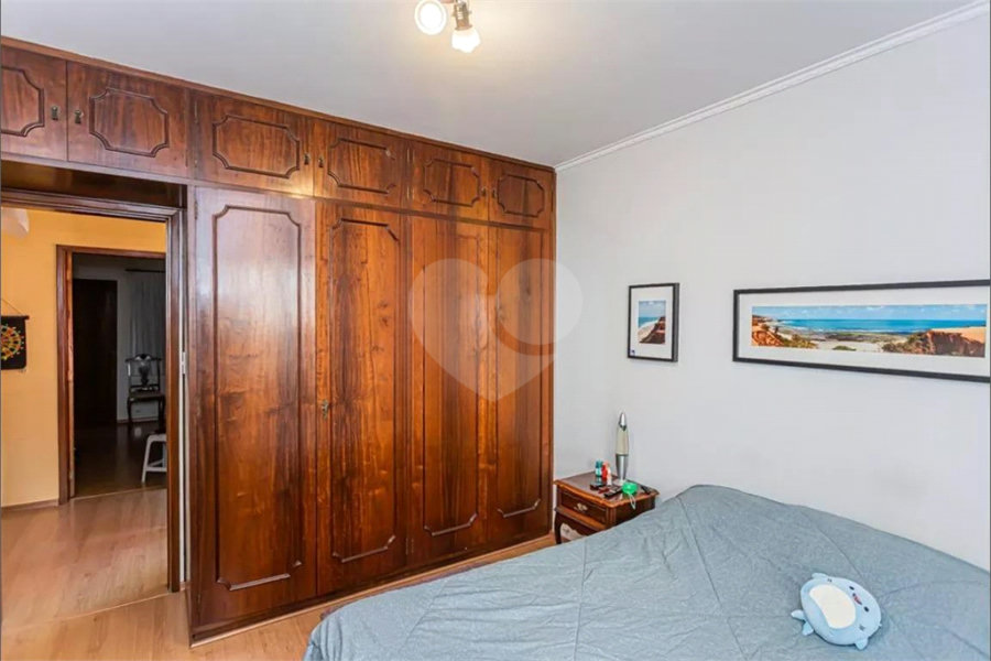 Sobrado à venda com 3 quartos, sendo 1 suíte, em Vila Carolina, São Paulo, SP