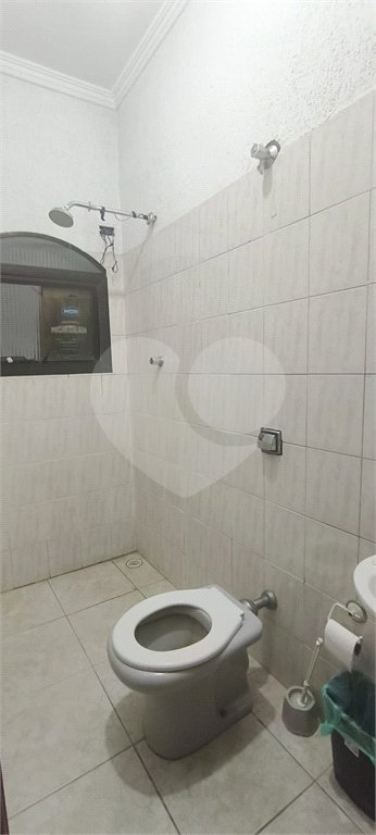 Casa à venda com 4 quartos, sendo 3 suítes, em Jardim Vila Galvão, Guarulhos, SP