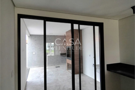 Casa em condomínio à venda com 3 quartos, sendo 1 suíte,  em Horto Florestal, Sorocaba, SP