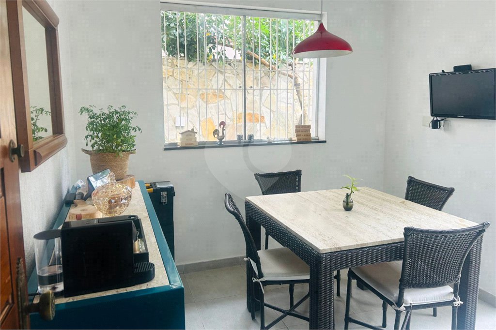 Casa à venda com 3 quartos, sendo 1 suíte, em Vila Cordeiro, São Paulo, SP
