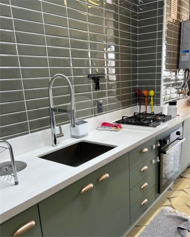 Apartamento à venda com 3 quartos, sendo 1 suíte,  em Parque São Jorge, São Paulo, SP