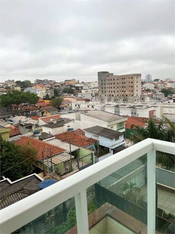 Casa à venda com 2 suítes no condomínio Jd. Avelino II, São Paulo - SP