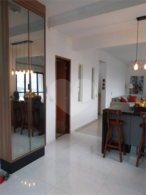 Apartamento à venda com 4 quartos, sendo 1 suíte,  em Vila Ipojuca, São Paulo, SP