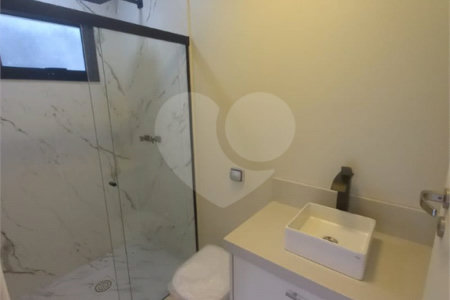 Casa à venda com 4 suítes no condomínio Estância Marambaia, Vinhedo - SP