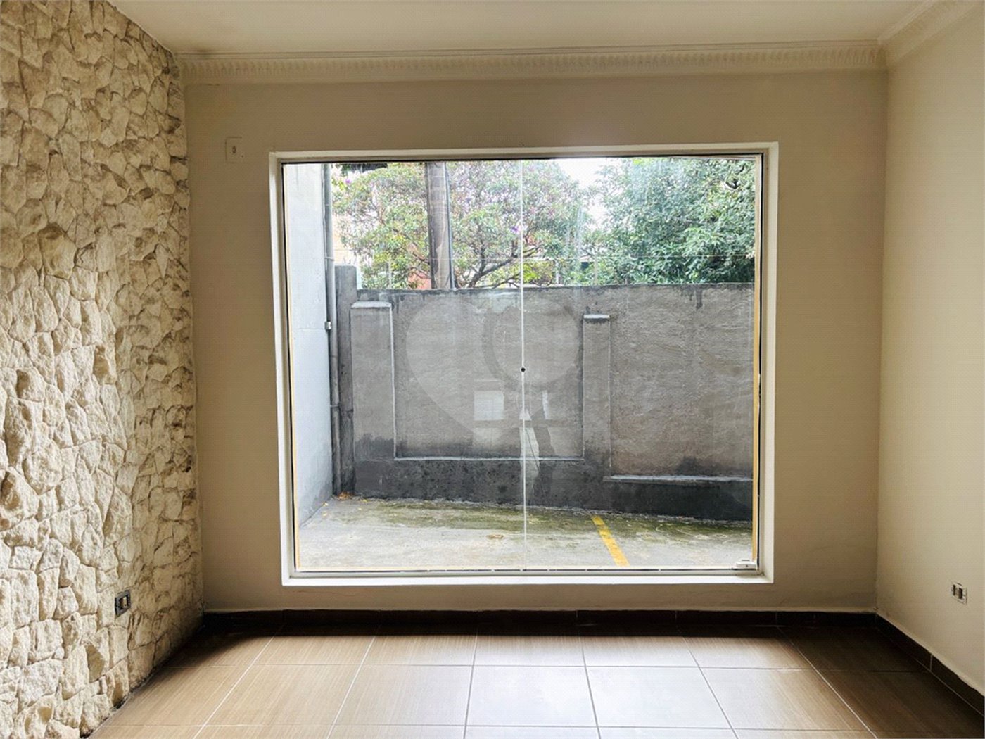 Sobrado à venda com 3 quartos, sendo 1 suíte, em Vila Romana, São Paulo, SP