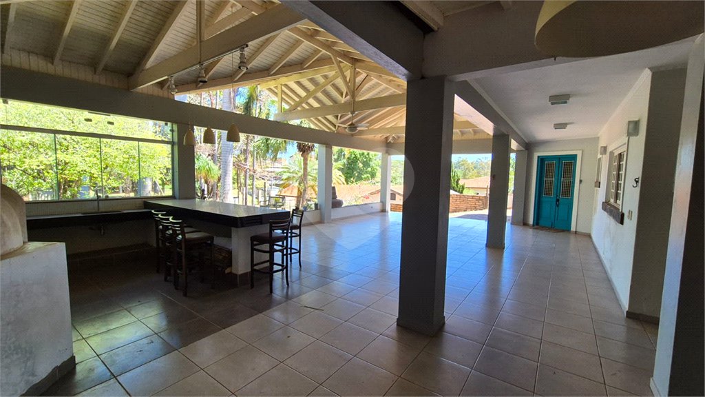 Casa à venda com 3 quartos, sendo 1 suíte,  no condomínio Vinhas da Vista Alegre - Lado Sede, Vinhedo - SP