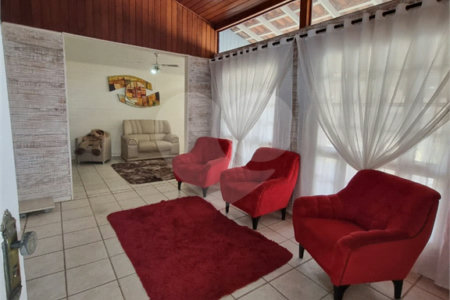 Casa à venda com 4 quartos, sendo 1 suíte, no condomínio Parque Ibiti do Paço, Sorocaba - SP