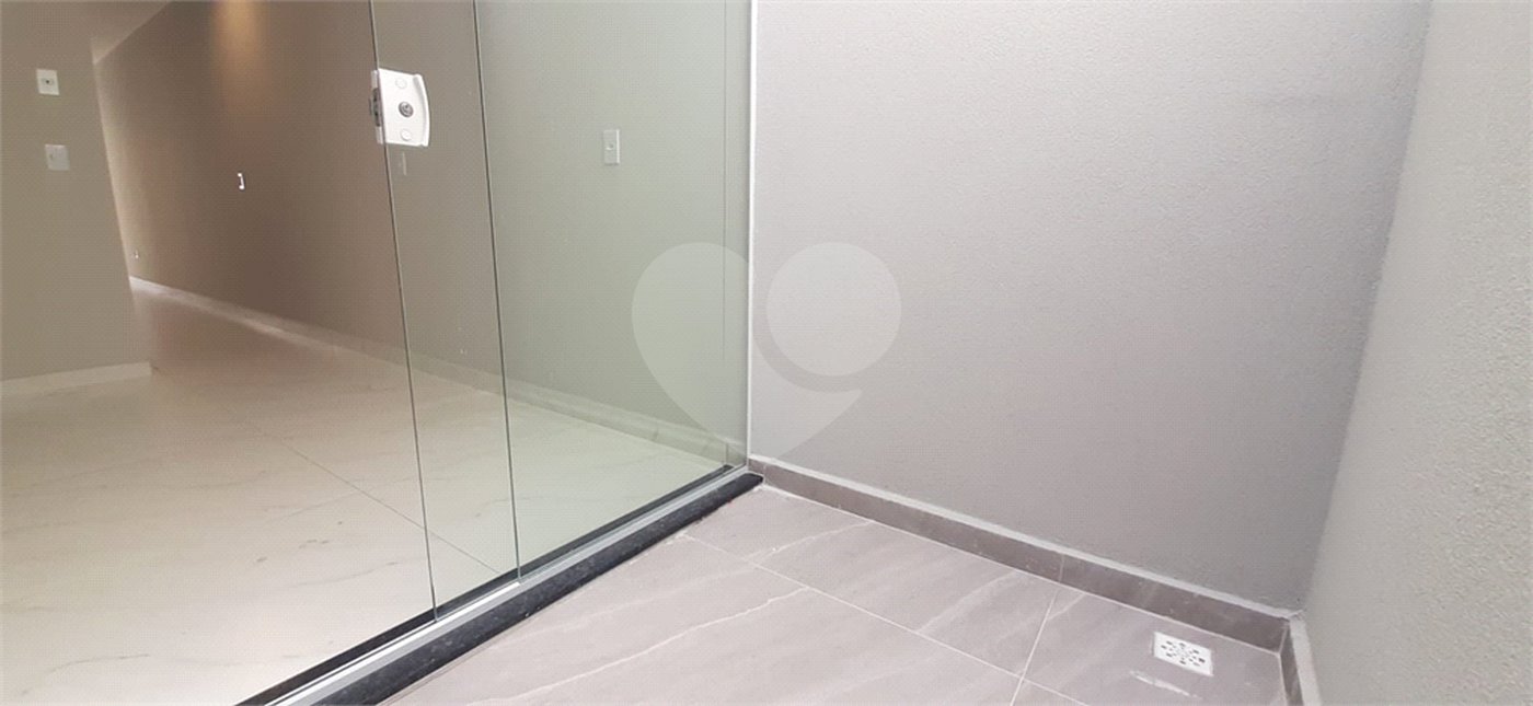 Sobrado à venda com 3 quartos, sendo 1 suíte, em Vila Medeiros, São Paulo, SP
