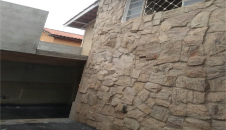 Casa Térrea à venda com 3 quartos em Jardim Alvinópolis, Atibaia, SP