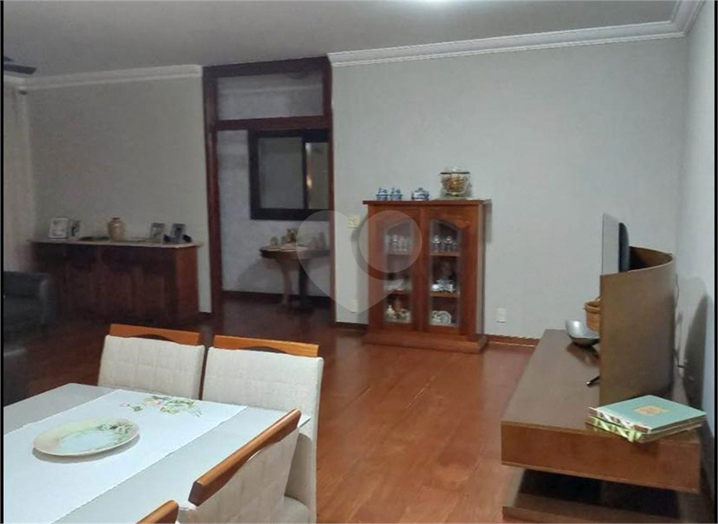 Apartamento à venda com 3 quartos, sendo 1 suíte, no Centro, Araraquara, SP
