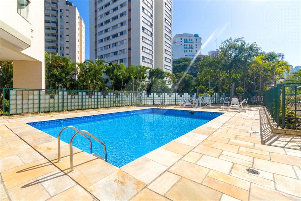 Apartamento à venda ou para alugar com 4 quartos, sendo 2 suítes, em Santana, São Paulo, SP