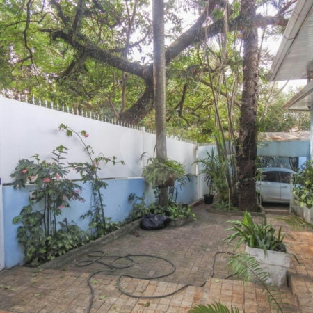 Casa Térrea à venda com 4 quartos, sendo 2 suítes, em Jardim das Bandeiras, São Paulo, SP