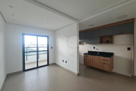Apartamento à venda com 3 quartos, sendo 1 suíte, em Jardim Refúgio, Sorocaba, SP