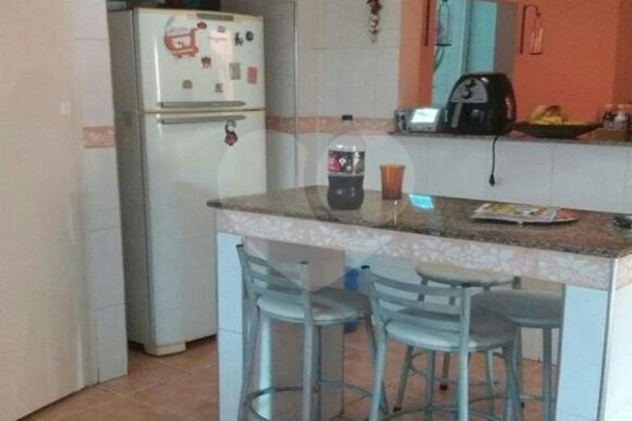 Sobrado à venda ou para alugar com 4 quartos, sendo 1 suíte,  em Santana, São Paulo, SP