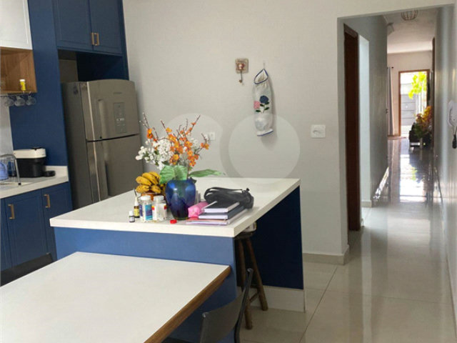 Sobrado à venda com 3 quartos, sendo 1 suíte,  em Parada Inglesa, São Paulo, SP