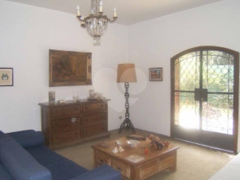 Casa de Vila à venda com 4 quartos, sendo 2 suítes, em Granja Julieta, São Paulo, SP