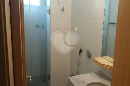 Apartamento à venda com 3 suítes em Aclimação, São Paulo, SP