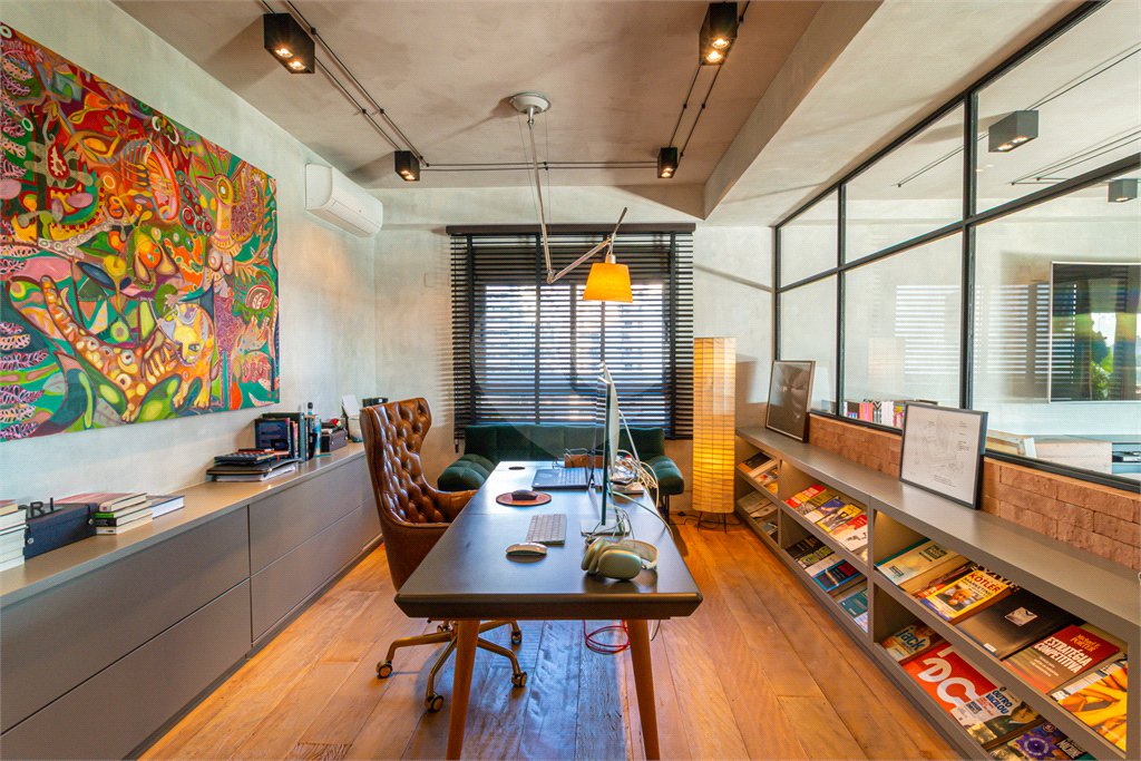 Apartamento à venda com 4 suítes em Campo Belo, São Paulo, SP