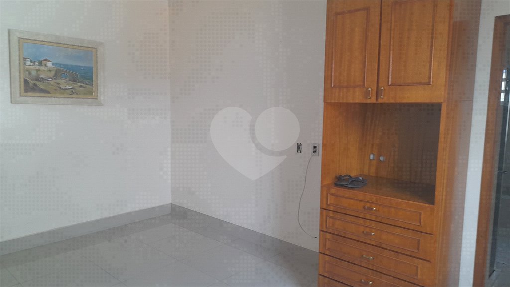 Casa à venda com 4 quartos, sendo 1 suíte, em Jaçanã, São Paulo, SP
